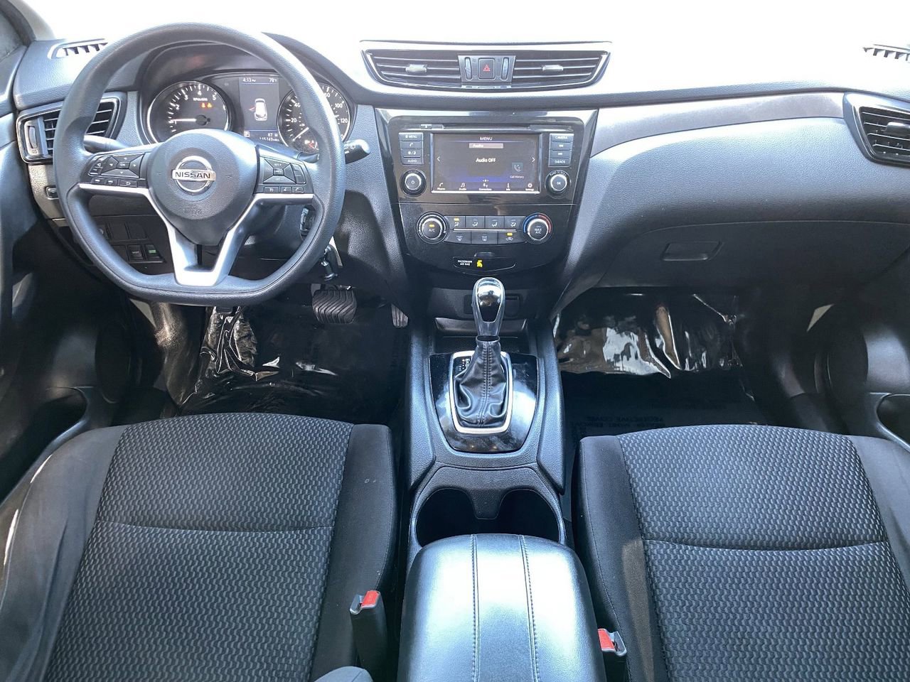 Used 2020 Nissan Rogue Sport S FWD image 17