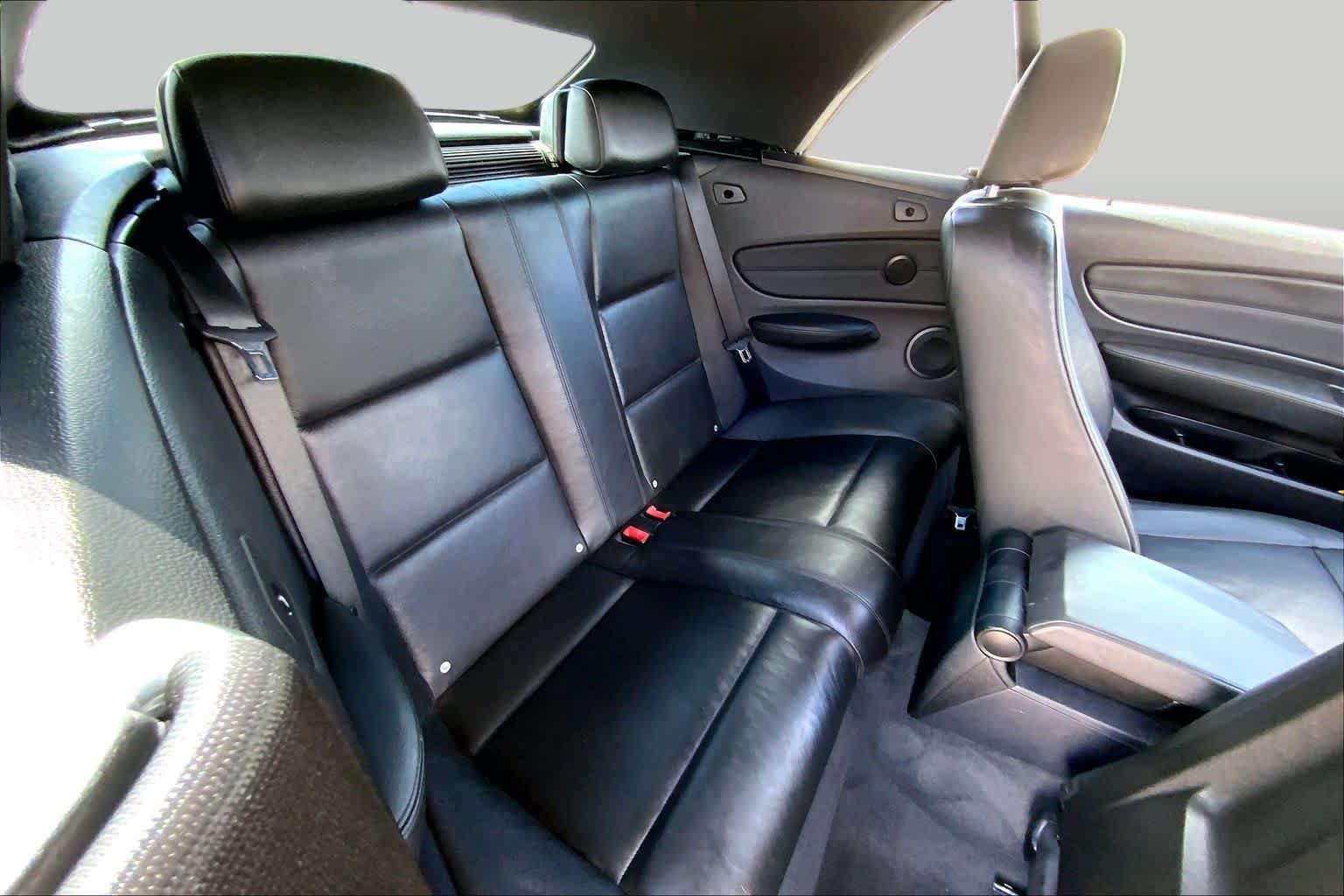 Used 2009 BMW 135i Convertible RWD image 16