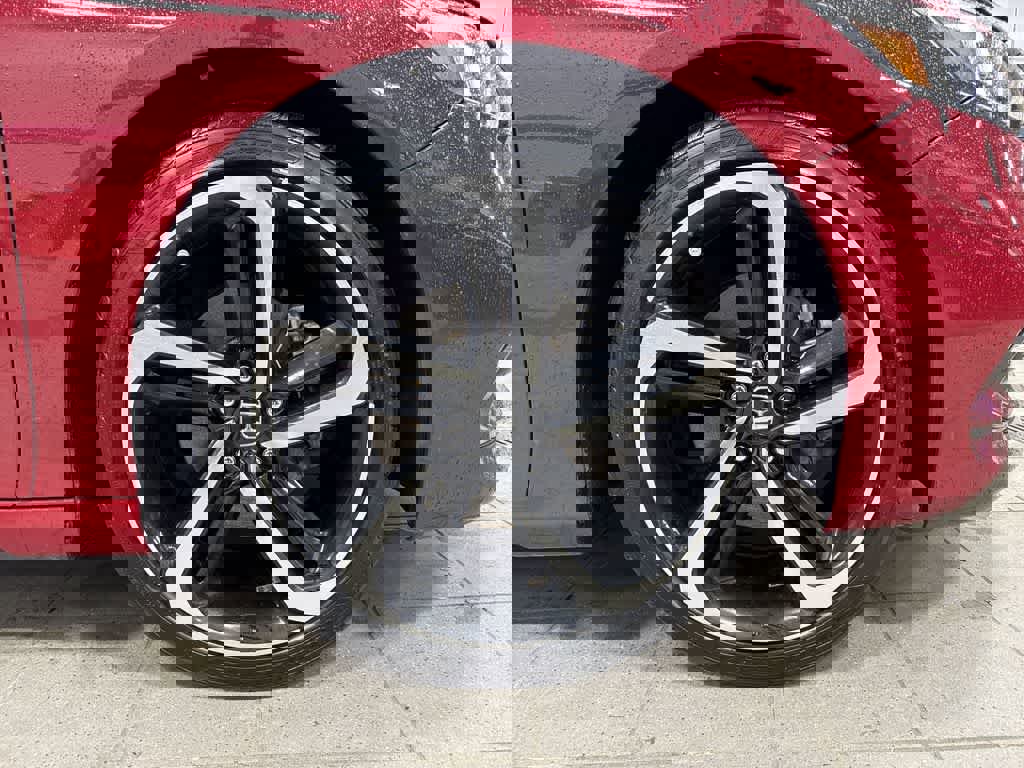 Used 2018 Honda Accord Sport image 10