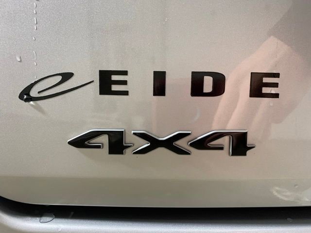 New 2026 Jeep Grand Wagoneer L Summit w/ Premium Group III image 10