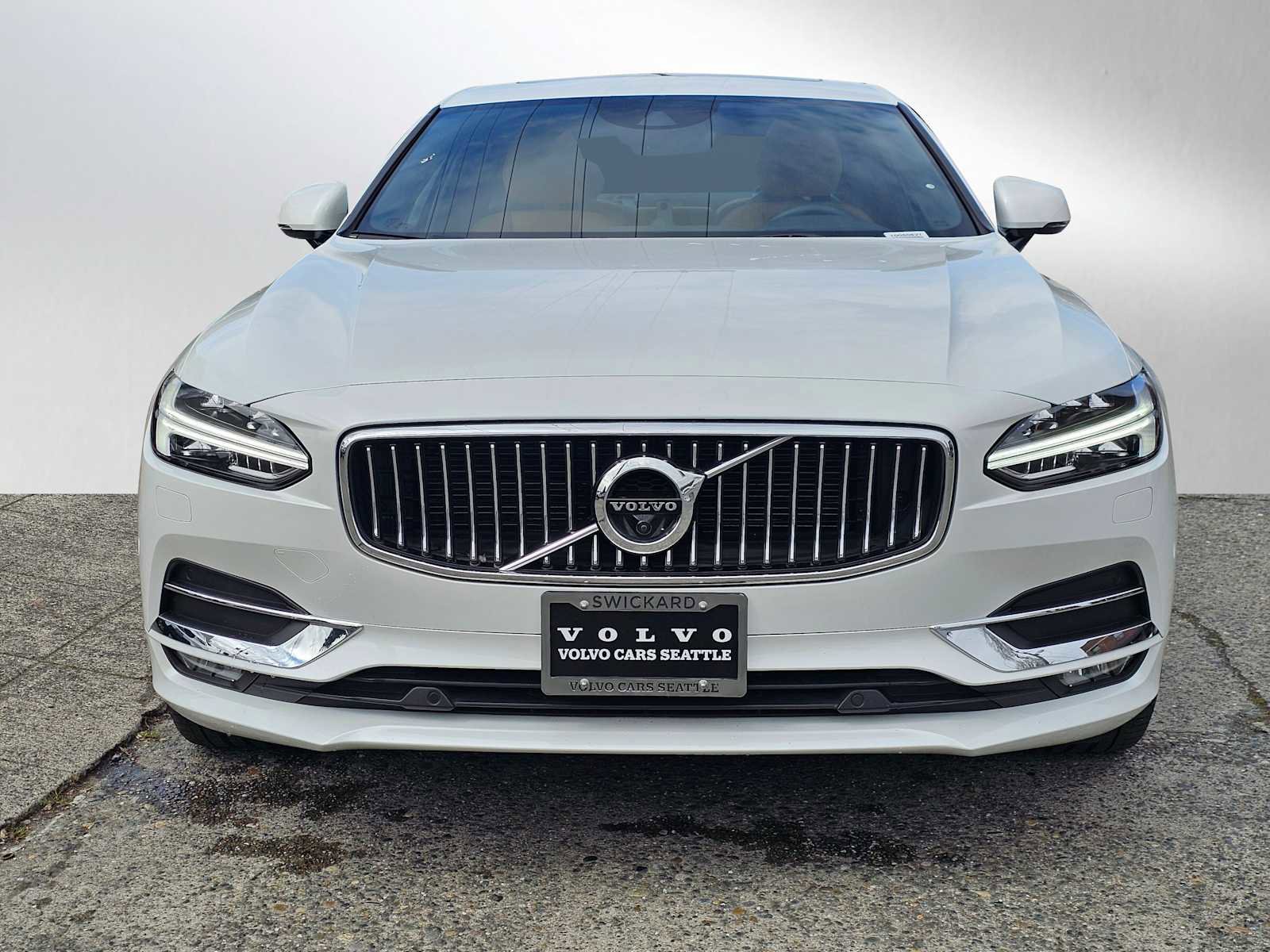 Used 2017 Volvo S90 T6 Inscription w/ Vision Package image 8