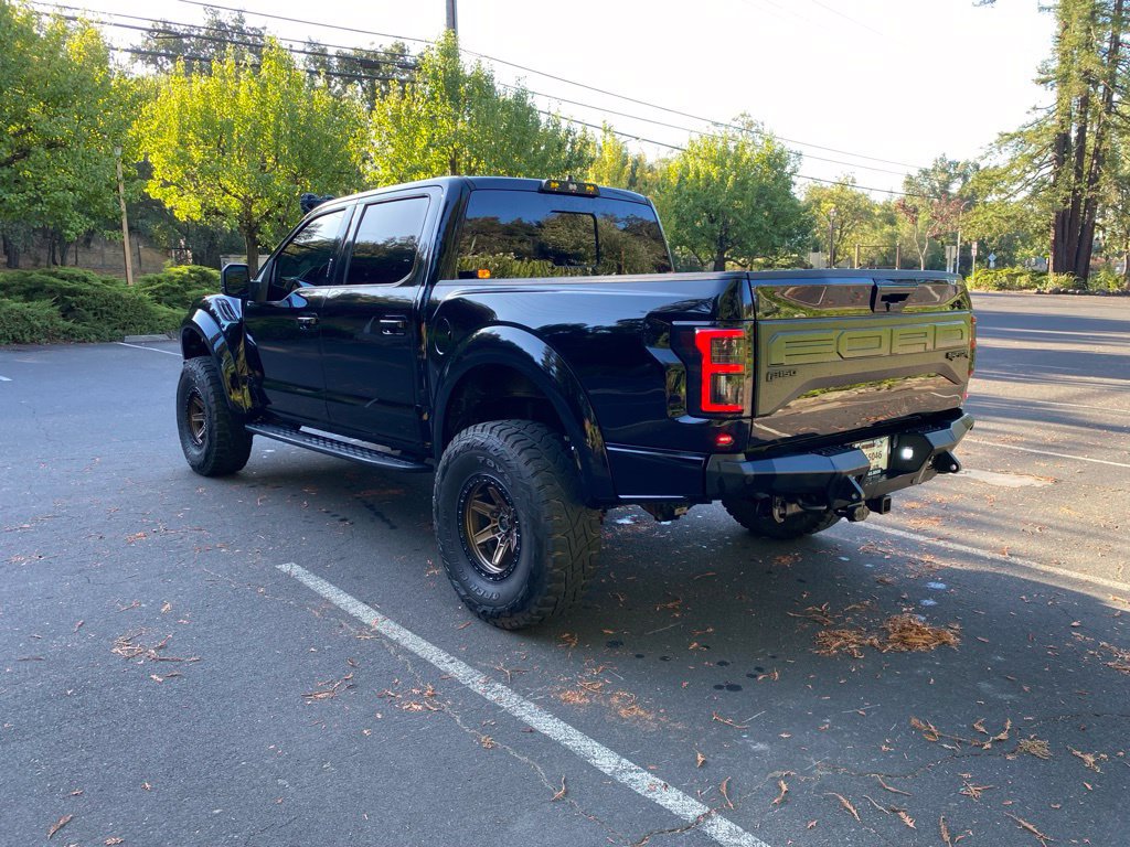 Used 2018 Ford F150 Raptor w/ Equipment Group 802A Luxury AWD/4WD image 14