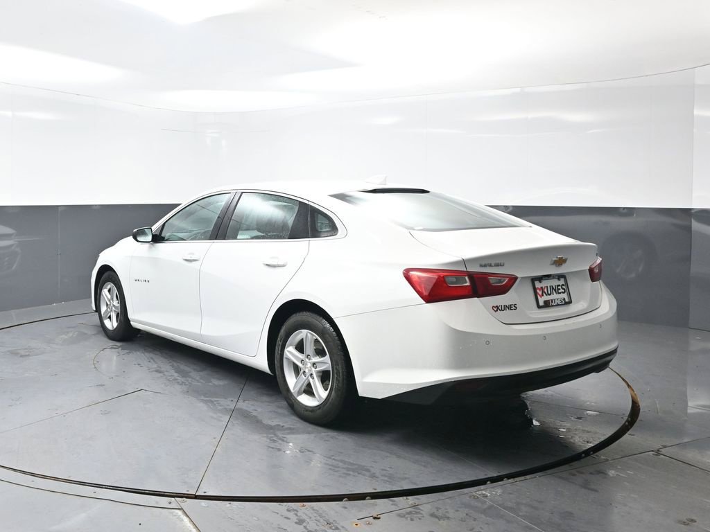 Used 2024 Chevrolet Malibu LT FWD image 11