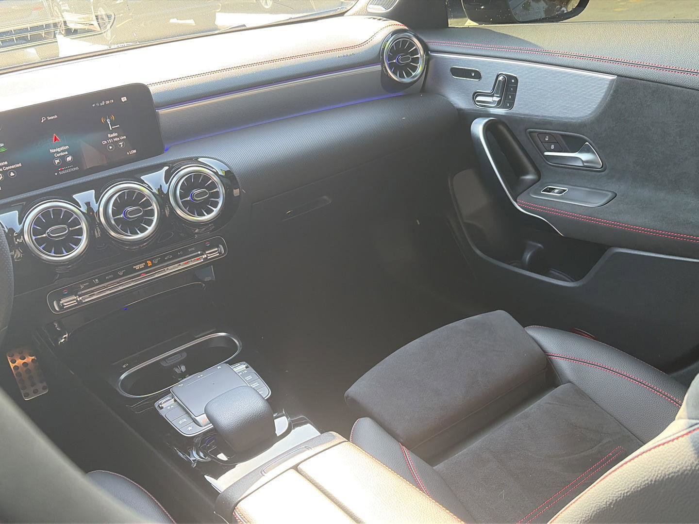 Used 2023 Mercedes-Benz CLA 250 image 17