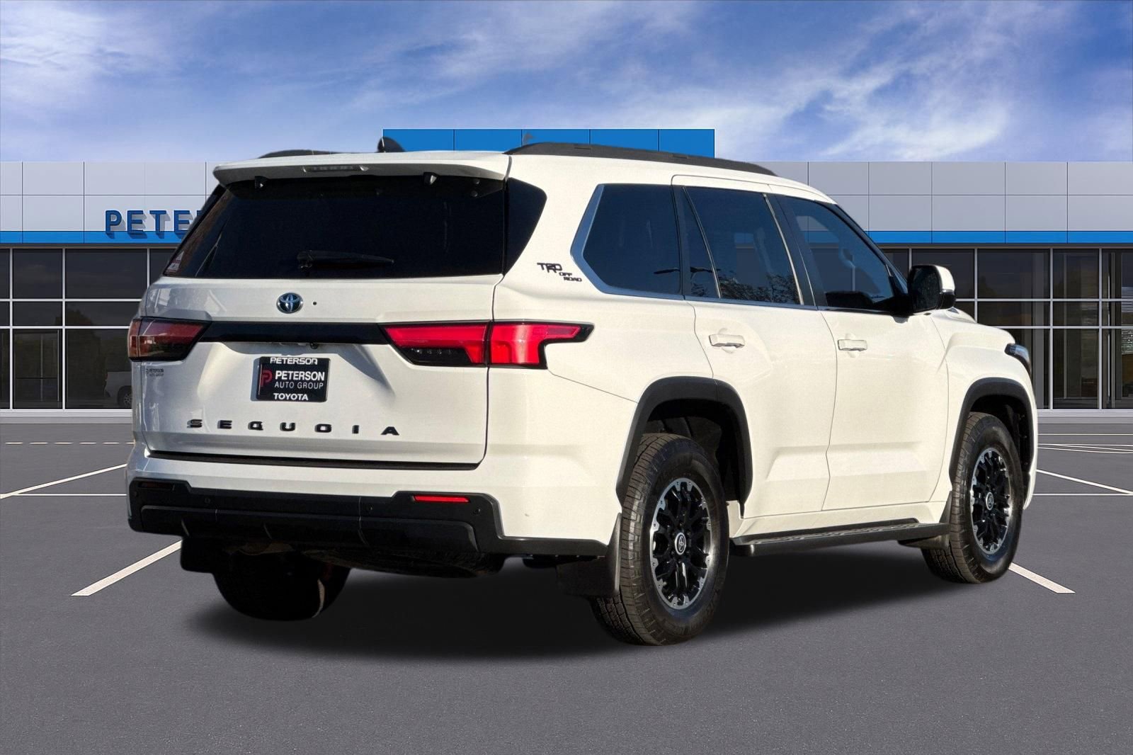 Used 2024 Toyota Sequoia SR5 image 4