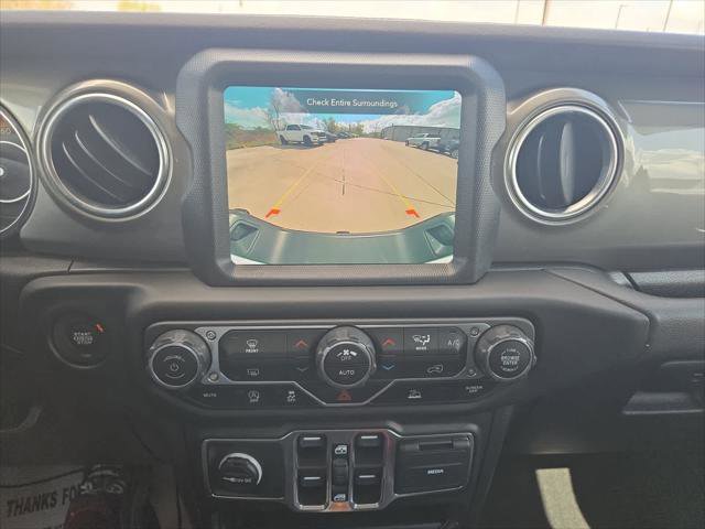 Certified 2023 Jeep Gladiator Overland AWD/4WD image 18
