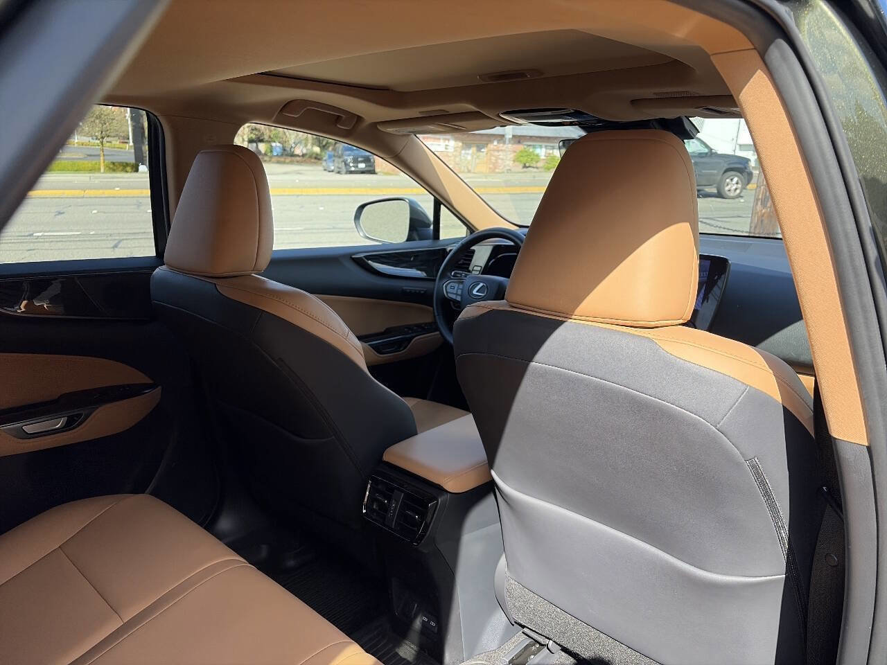 Used 2024 Lexus NX 350 AWD w/ Cold Area Package image 28