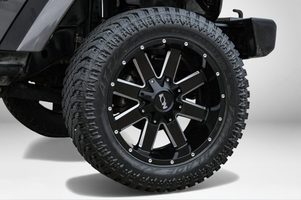 Used 2014 Jeep Wrangler Unlimited Sahara w/ Trailer Tow Group image 20