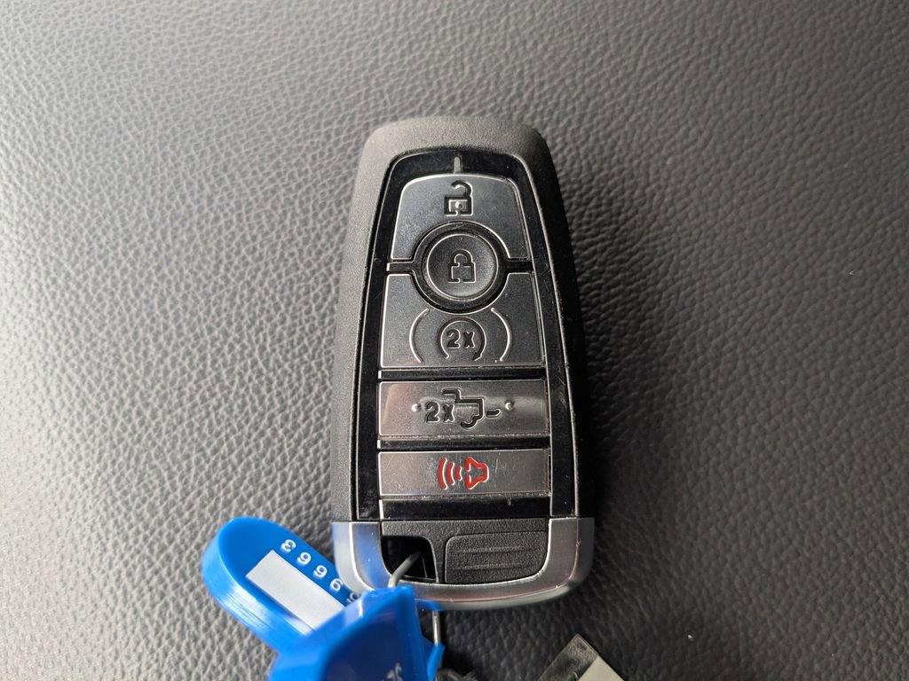 New 2025 Ford F150 Lariat w/ Equipment Group 502A High image 31