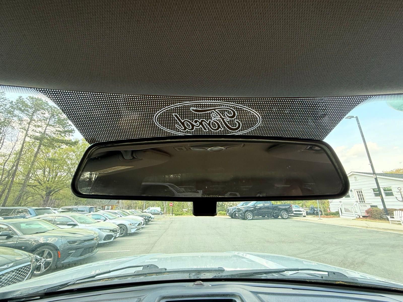 Used 2017 Ford F150 XLT w/ Heavy-Duty Payload Package AWD/4WD image 28