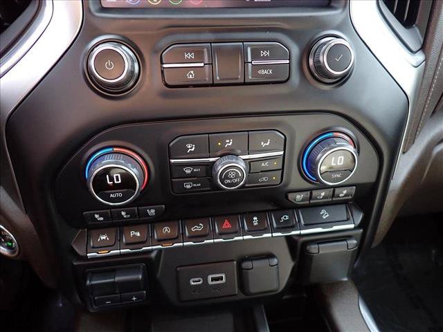 Used 2022 Chevrolet Silverado 1500 LTZ w/ Technology Package AWD/4WD image 21
