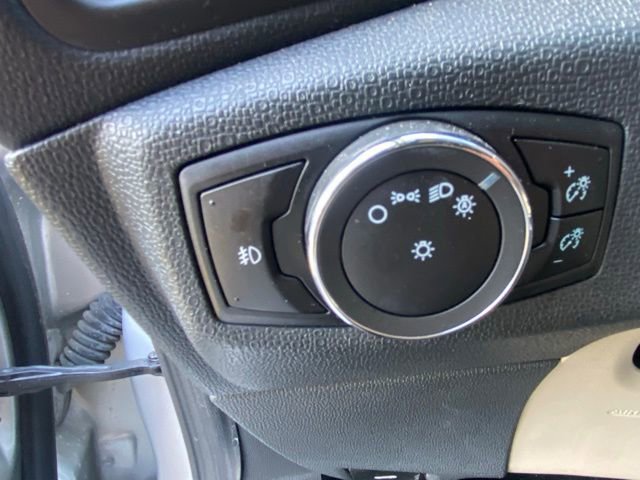 Used 2019 Ford EcoSport SE image 16
