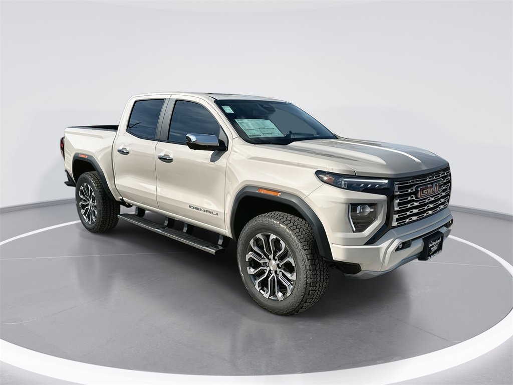 New 2026 GMC Canyon Denali image 1