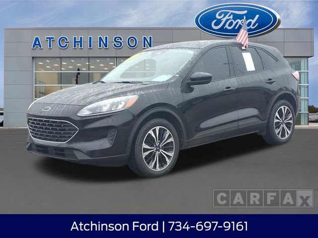 Certified 2022 Ford Escape SE w/ SE Sport Appearance Package