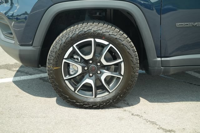 New 2026 Jeep Compass Trailhawk AWD/4WD image 9