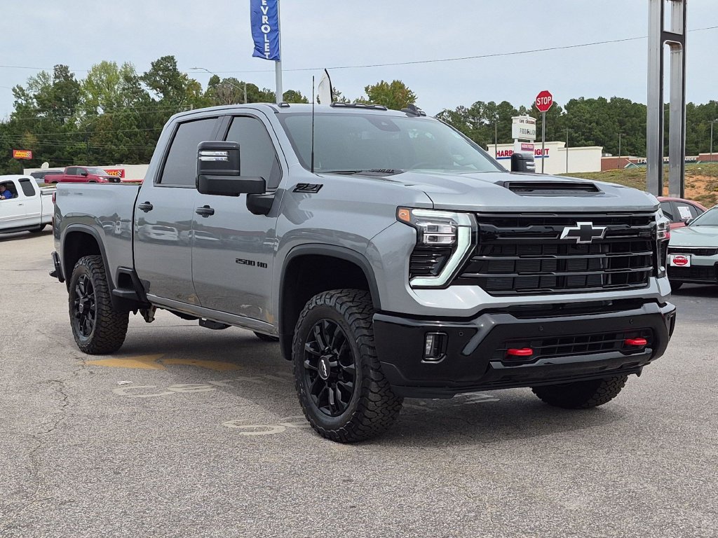 New 2026 Chevrolet Silverado 2500 LT w/ Trail Boss Package AWD/4WD image 2