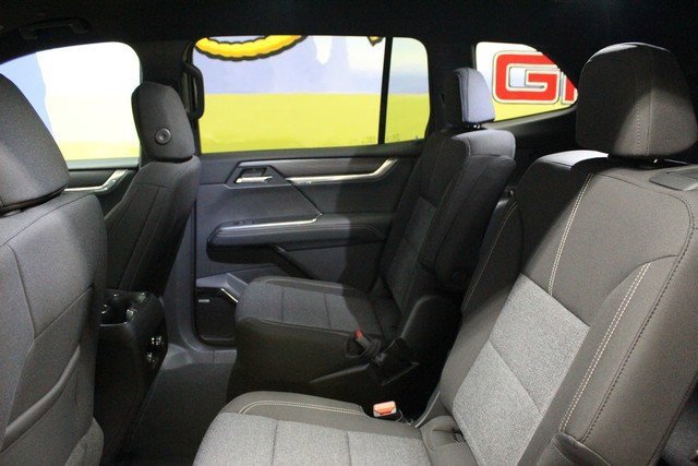 New 2026 GMC Acadia Elevation image 14