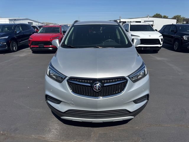 Used 2022 Buick Encore Preferred w/ Safety Package II image 9