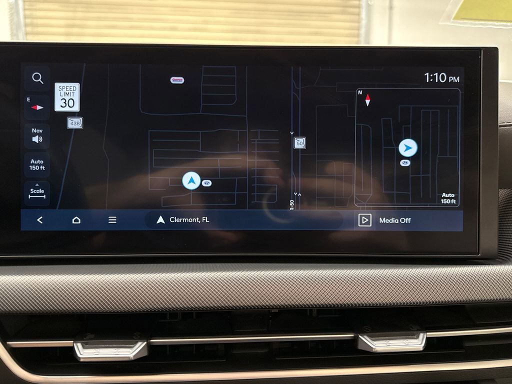 Used 2024 Hyundai Sonata SEL w/ Convenience Package FWD image 18