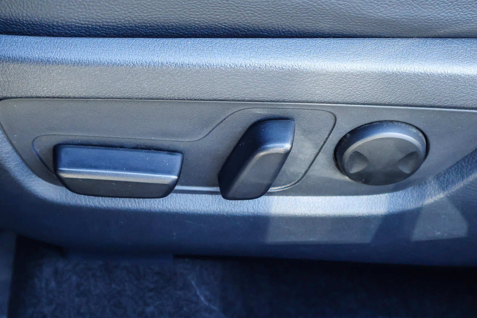 Used 2025 MAZDA CX-50 AWD 2.5 S w/ Preferred Package image 11