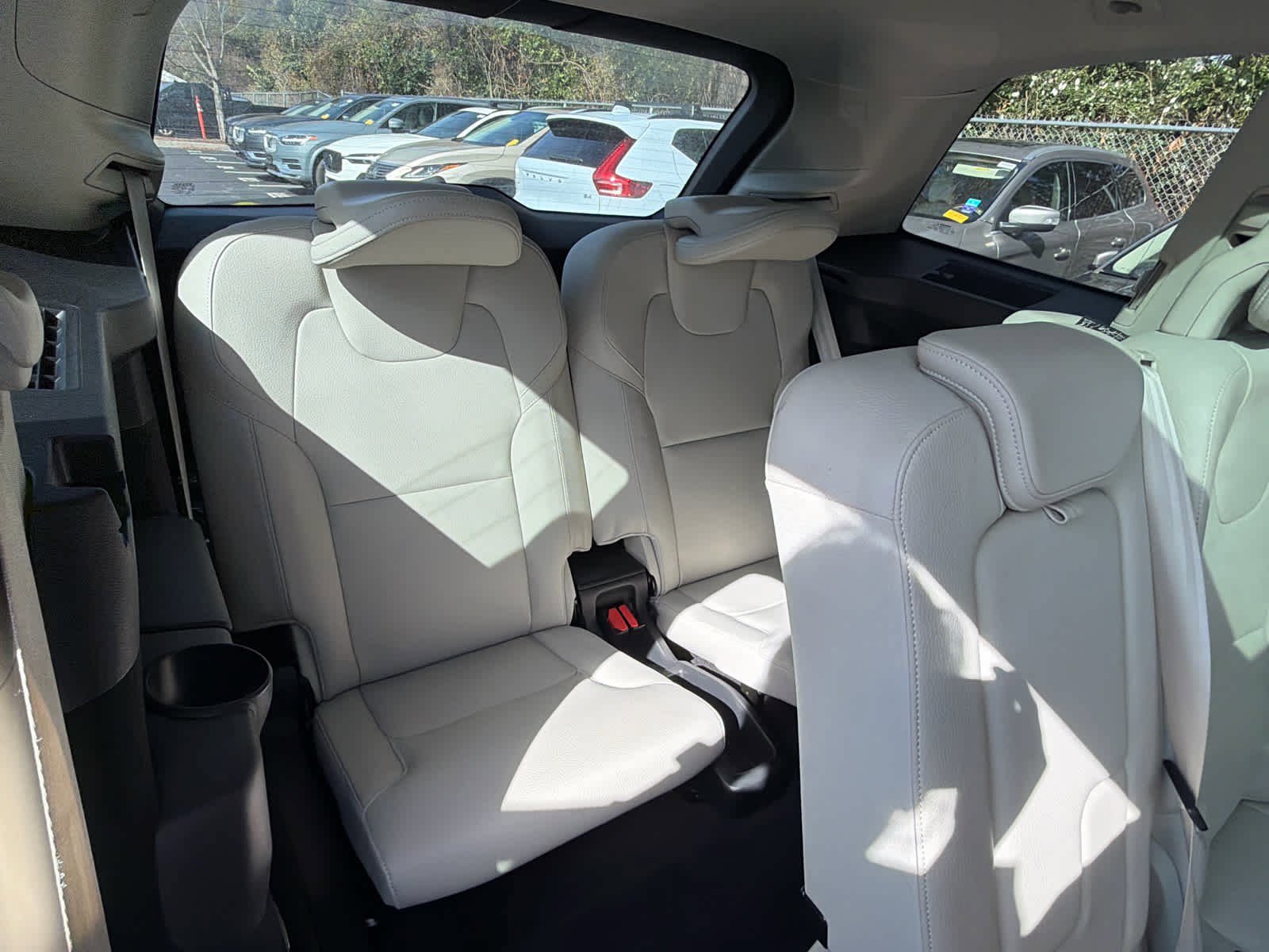 Certified 2023 Volvo XC90 B5 Plus w/ Protection Package Premier image 22