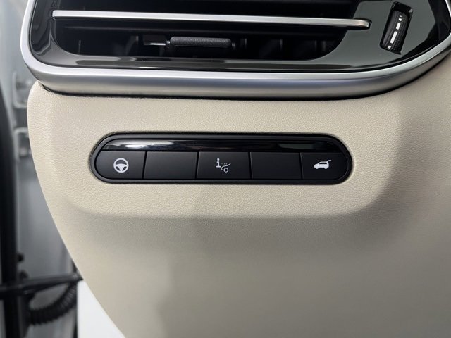 Used 2023 INFINITI QX60 Sensory w/ Vision Package image 19