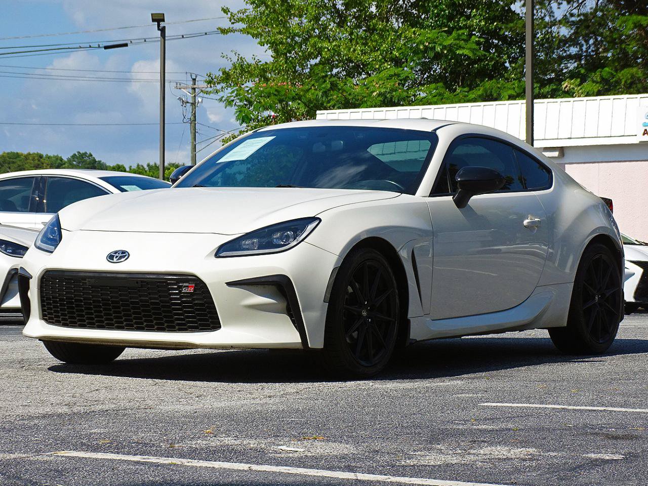 Used 2023 Toyota GR86 Premium RWD image 7