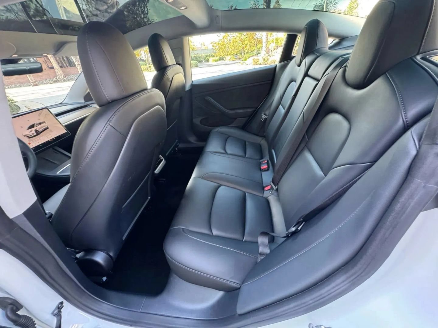 Used 2021 Tesla Model 3 Standard Range Plus RWD image 12
