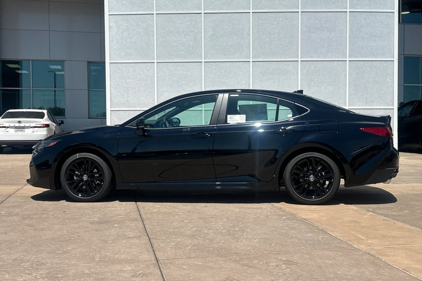 New 2026 Toyota Camry SE w/ Convenience Package FWD image 7