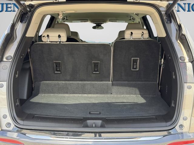 Used 2020 Buick Enclave Premium image 13