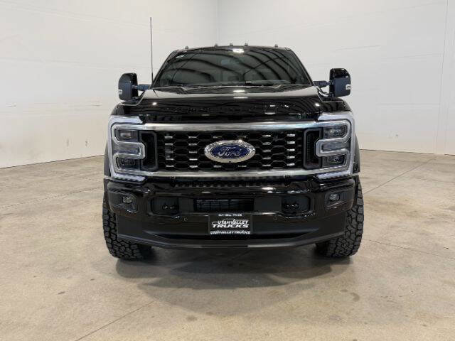 Used 2026 Ford F450 Platinum w/ FX4 Off-Road Package image 3