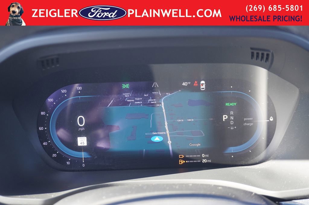 Used 2023 Volvo XC60 T8 Plus w/ Protection Package Premier image 28