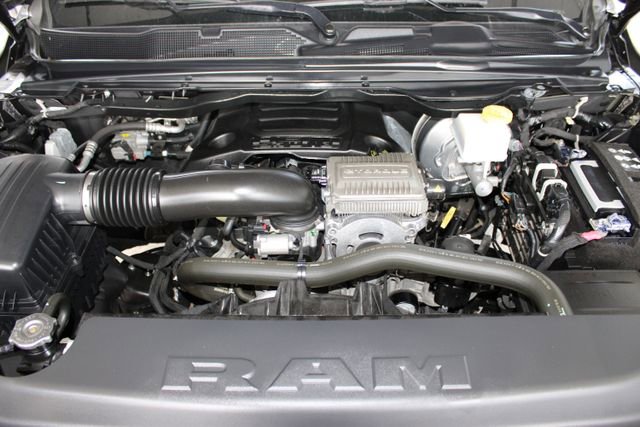 Used 2024 RAM 1500 Big Horn AWD/4WD image 29