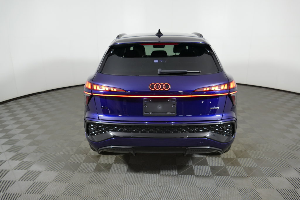 New 2026 Audi Q3 quattro 2.0T AWD/4WD image 4
