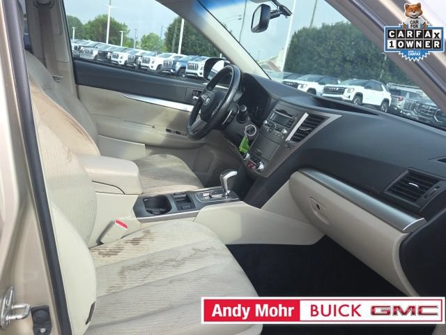 Used 2010 Subaru Outback 2.5i Premium AWD/4WD image 50