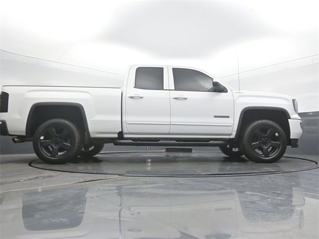 Used 2017 GMC Sierra 1500 SLE image 52