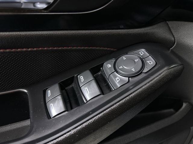 Used 2023 Chevrolet Traverse RS image 24