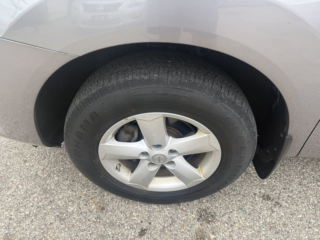 Used 2012 Nissan Rogue S w/ Special Edition Pkg AWD/4WD image 10