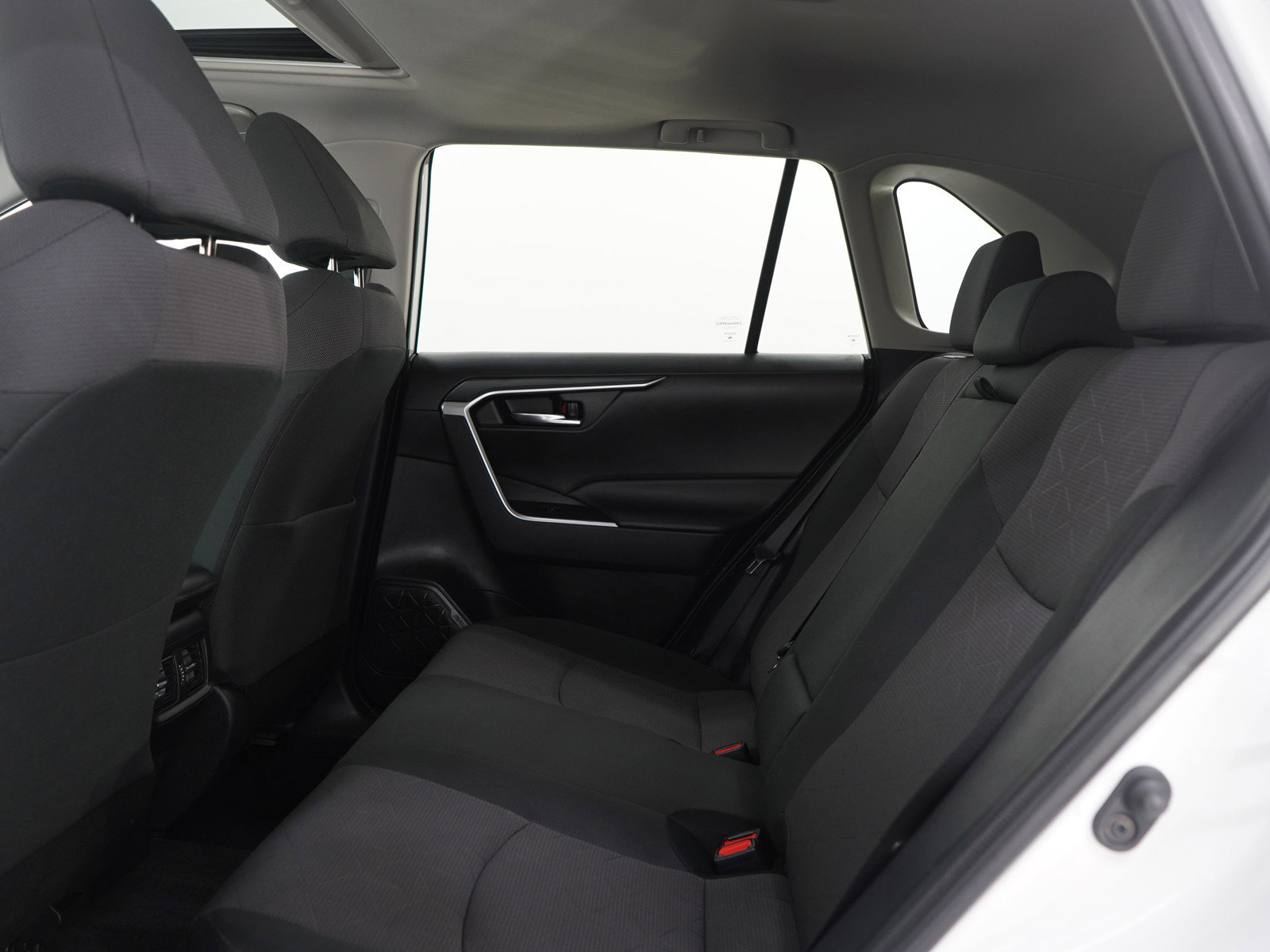 Used 2024 Toyota RAV4 XLE w/ Convenience Package AWD/4WD image 21