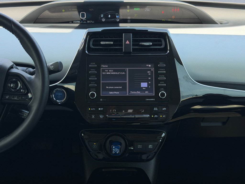 Used 2022 Toyota Prius XLE FWD image 17