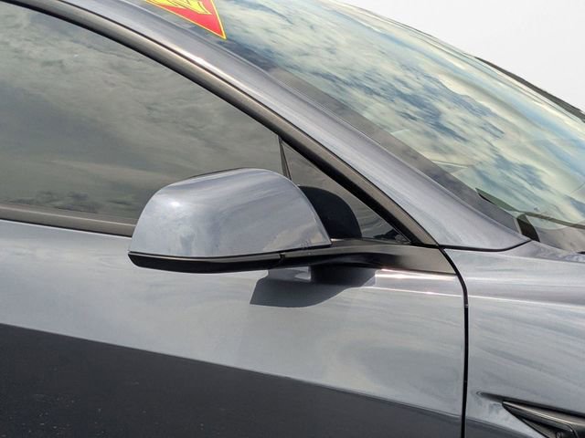Used 2021 Tesla Model 3 Standard Range Plus RWD image 11