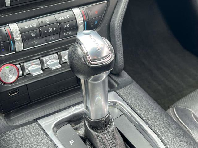 Used 2018 Ford Mustang Premium image 33