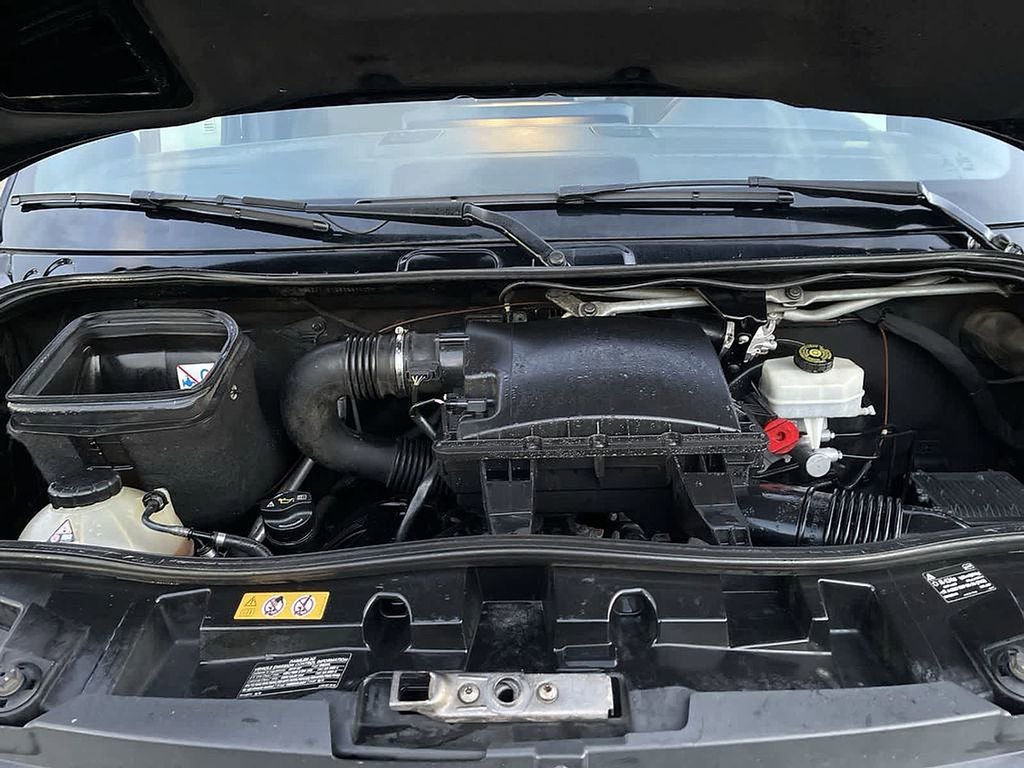 Used 2019 Mercedes-Benz Sprinter 2500 image 21