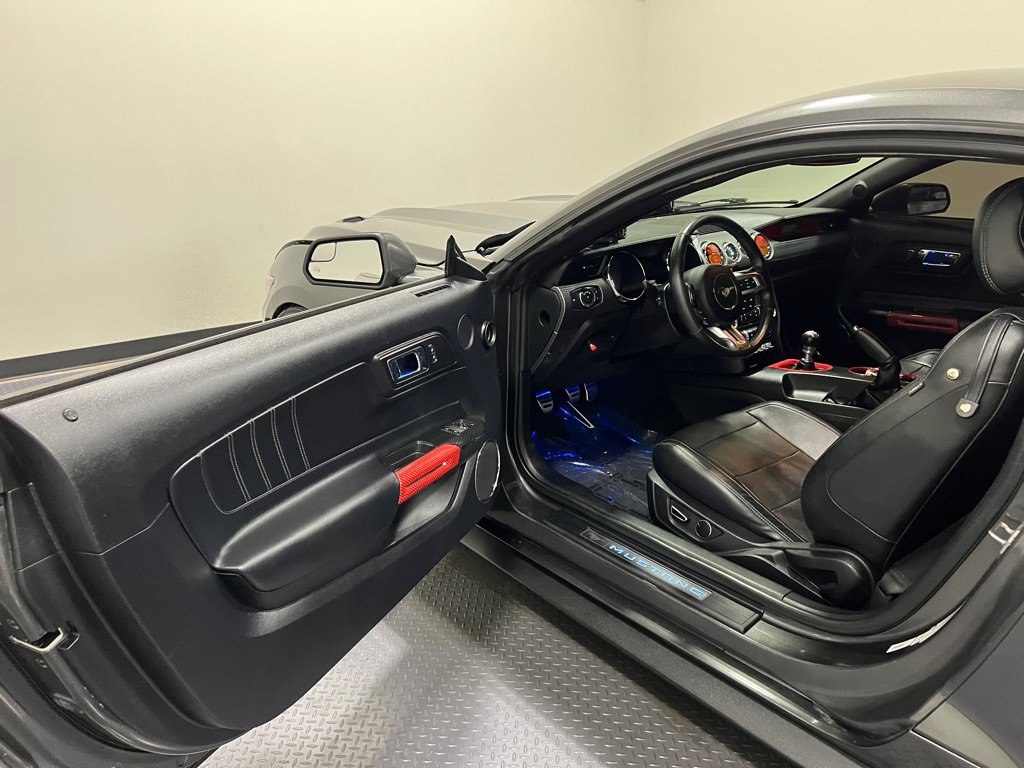 Used 2017 Ford Mustang GT Premium w/ GT Performance Package image 10