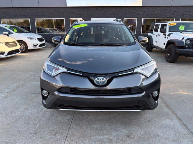 Used 2017 Toyota RAV4 XLE w/ Convenience Package AWD/4WD image 2
