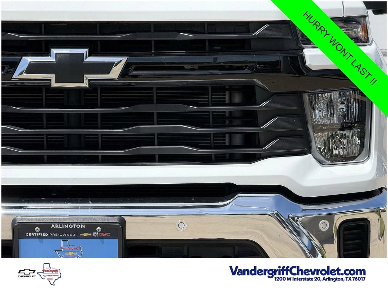 Used 2025 Chevrolet Silverado 2500 W/T w/ WT/CX Safety Package AWD/4WD image 8