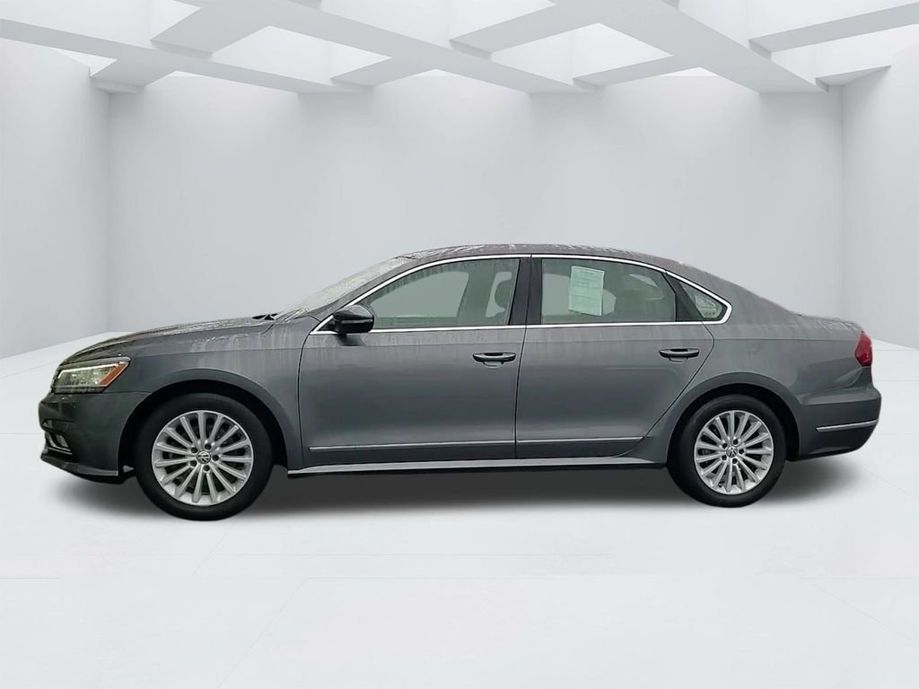 Used 2017 Volkswagen Passat 1.8T SE w/ SE Lighting Package image 8