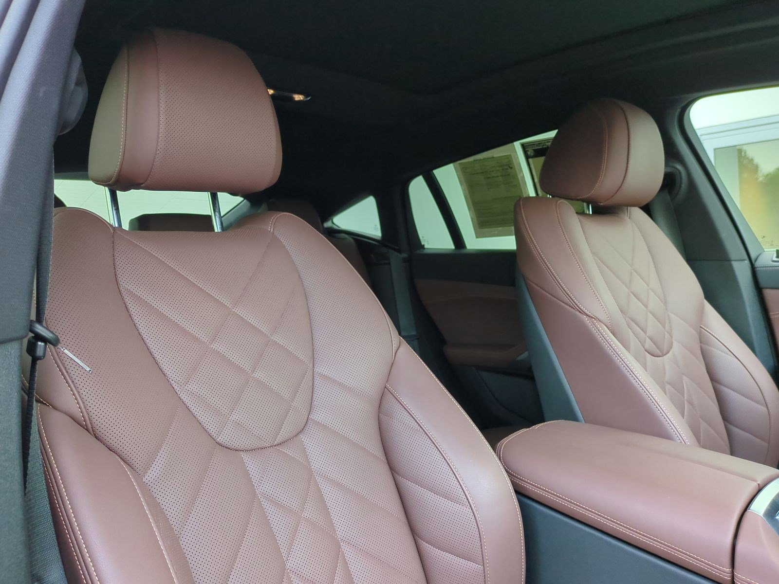 Certified 2024 BMW X6 xDrive40i w/ Premium Package image 33