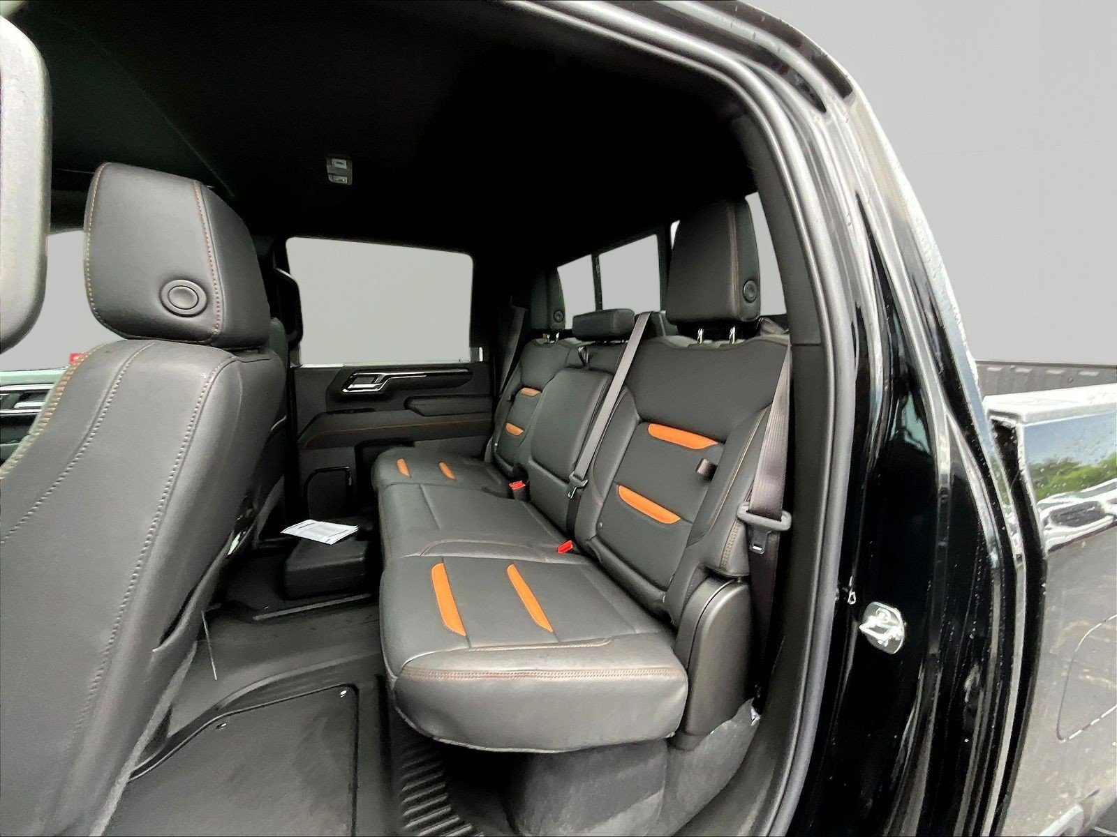 New 2026 GMC Sierra 2500 AT4 w/ AT4 Premium Plus Package AWD/4WD image 18