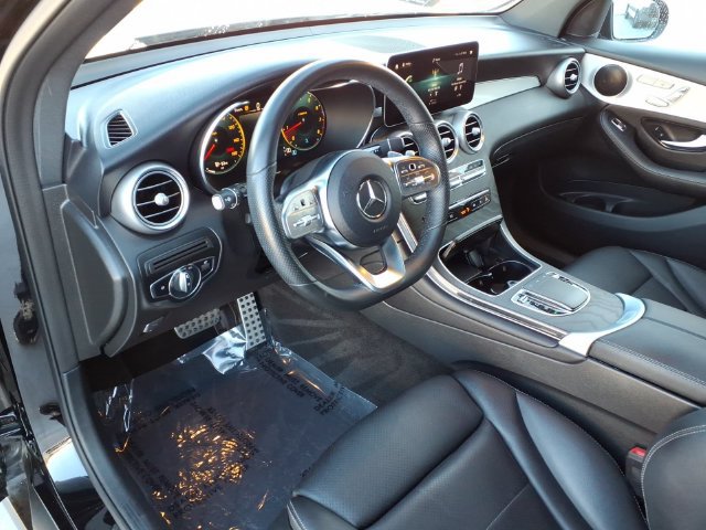 Used 2022 Mercedes-Benz GLC 300 image 14